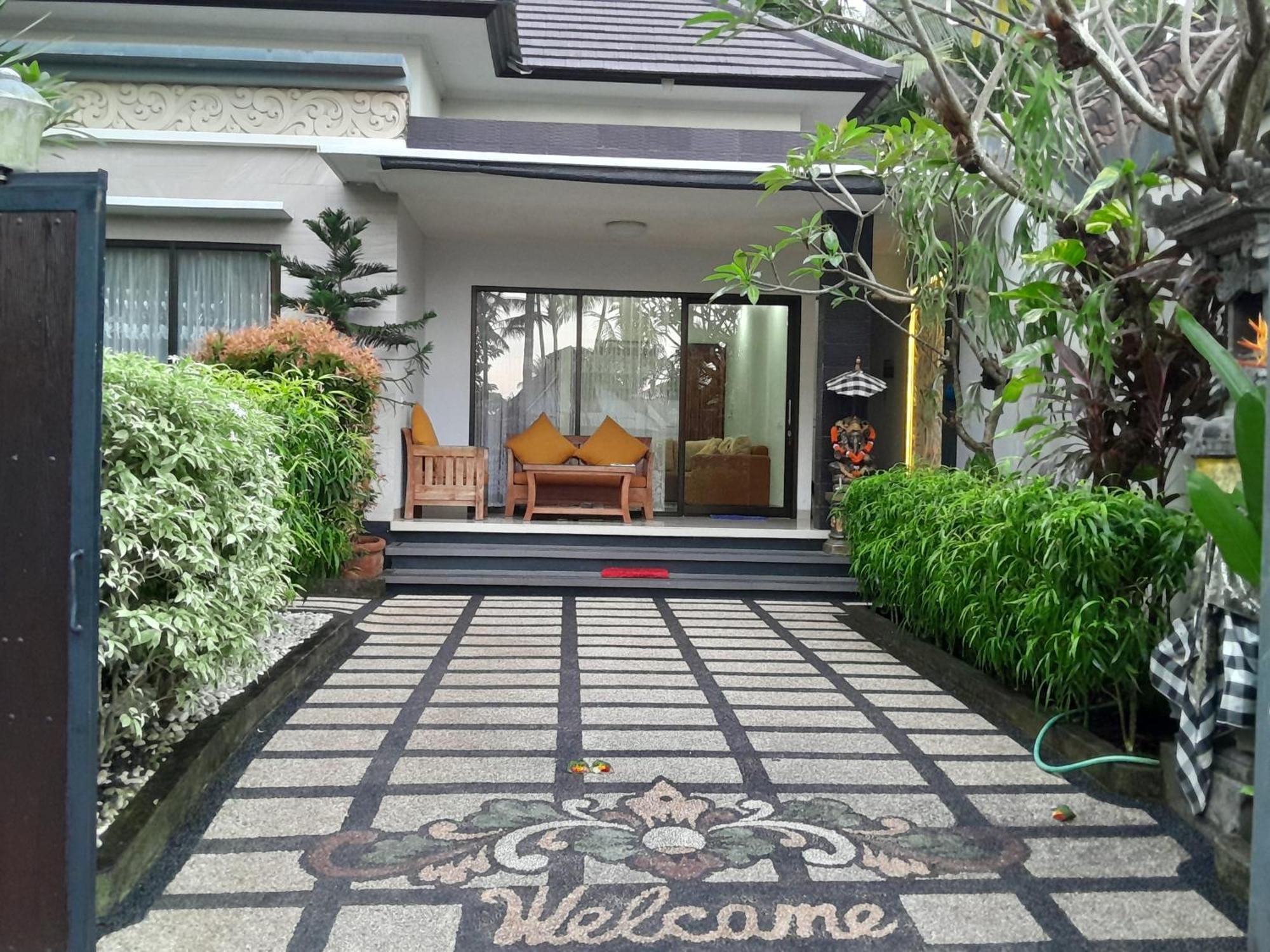 Villa Karma Candidasa Luaran gambar